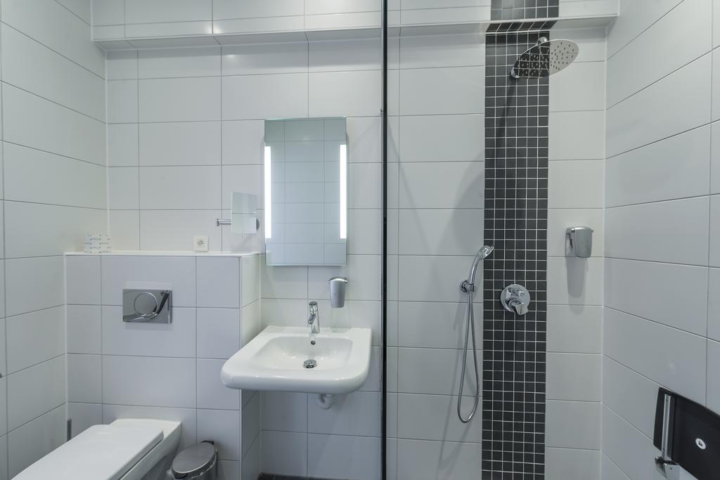 Hotel De Boskar Neerpelt Rum bild